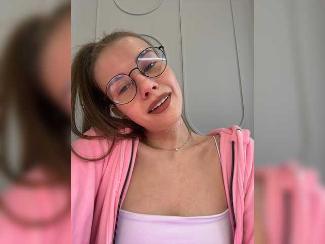 go to chat with VikkiExtraCheese