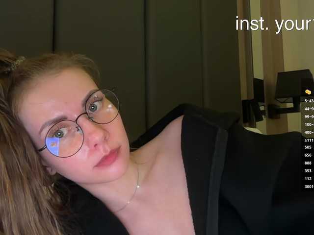 -VikkiL0vesCheese-