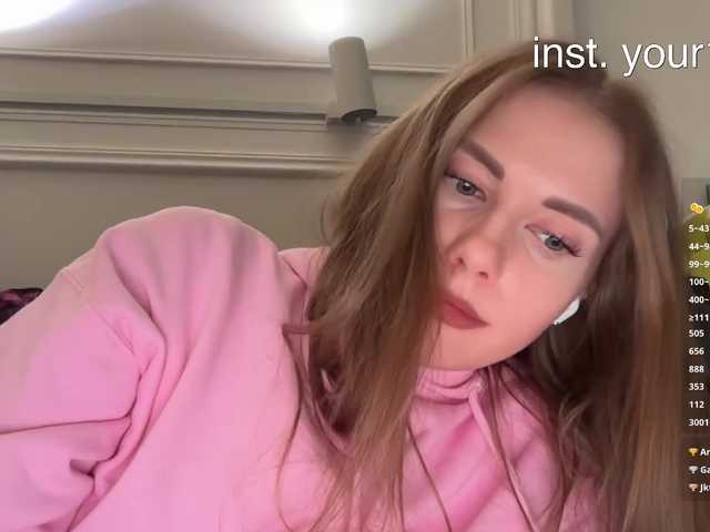 -VikkiL0vesCheese- live webcam show