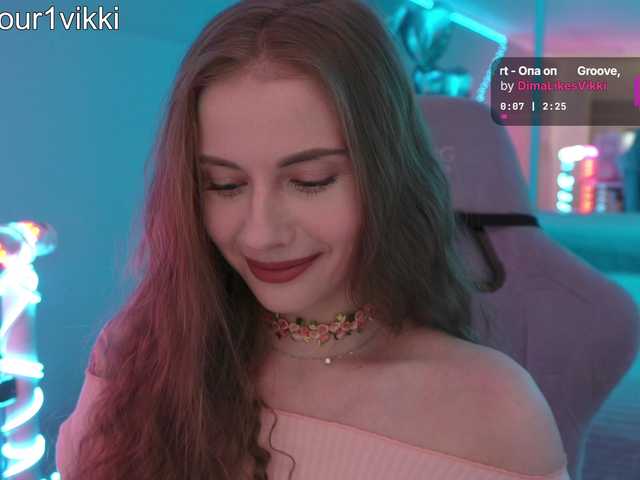 -VikkiL0vesCheese-