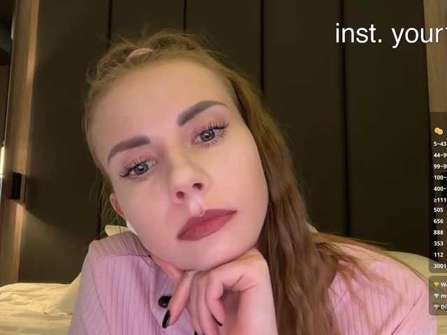 VikkiExtraCheese
