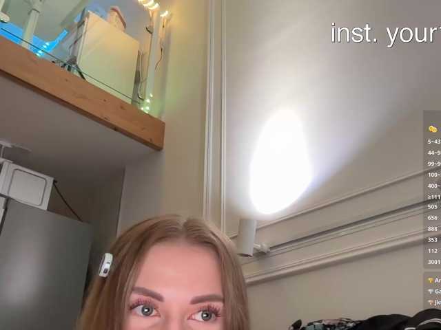 VikkiExtraCheese