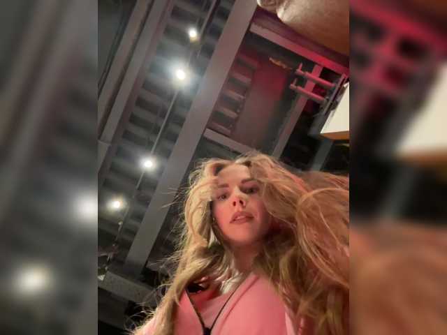 VikkiExtraCheese
