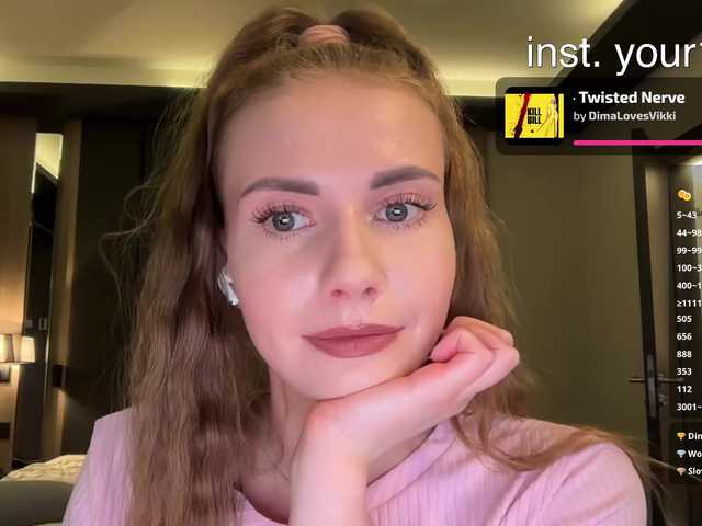 -VikkiL0vesCheese- live cam on BongaCams