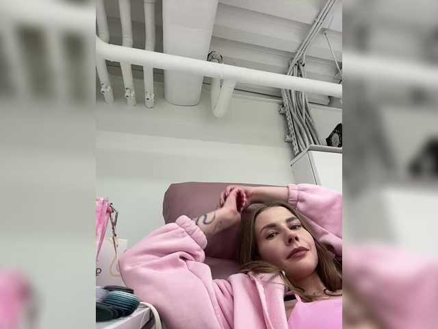 VikkiExtraCheese