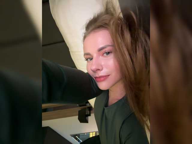 Live трансляция VikkiExtraCheese - slutnetki.online