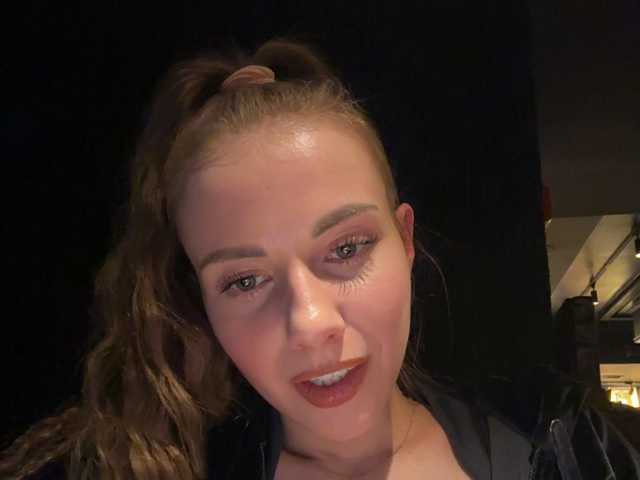 VikkiExtraCheese