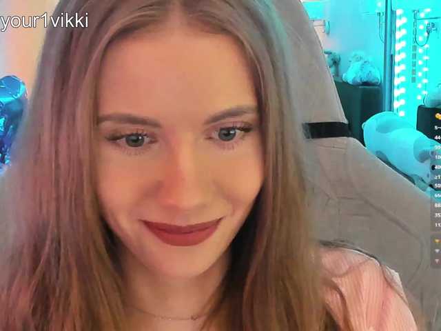 -VikkiL0vesCheese-