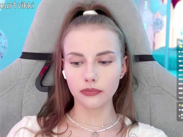 -VikkiL0vesCheese-