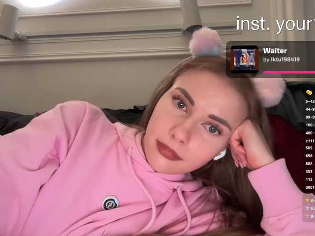 VikkiExtraCheese
