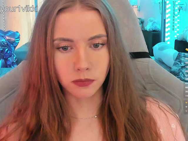 VikkiExtraCheese live webcam show