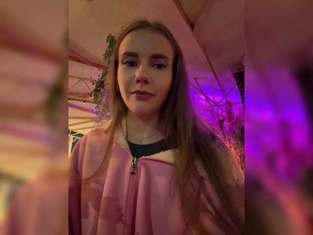 Live трансляция VikkiExtraCheese - slutnetki.online