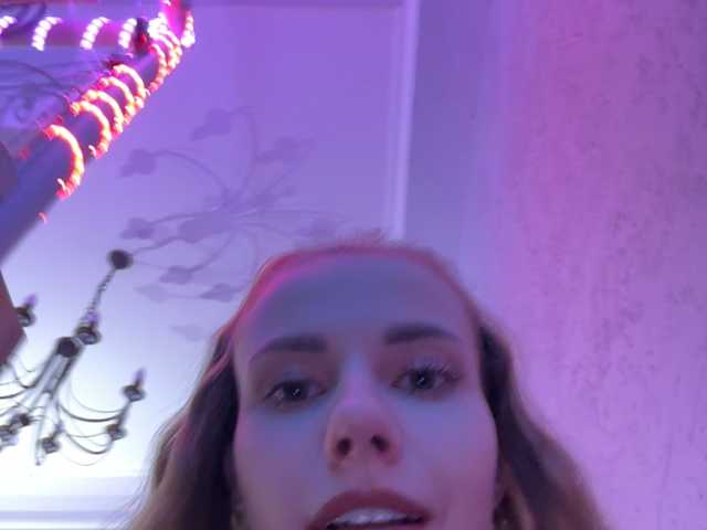 VikkiExtraCheese