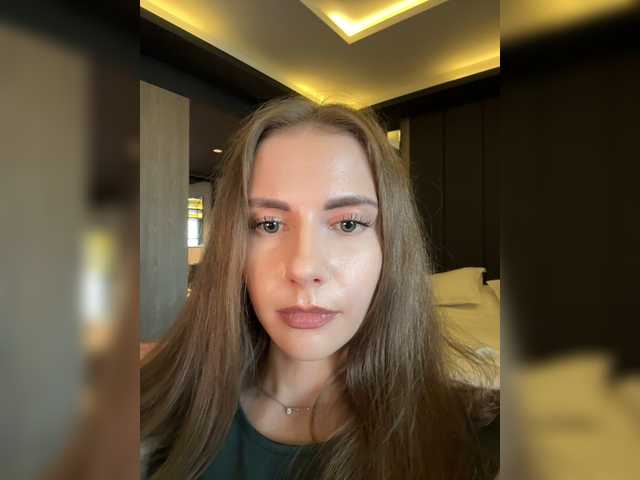 -VikkiL0vesCheese- live cam on BongaCams