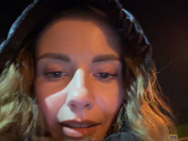 VikkiExtraCheese
