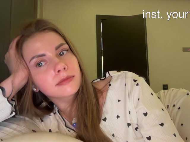 -VikkiL0vesCheese-