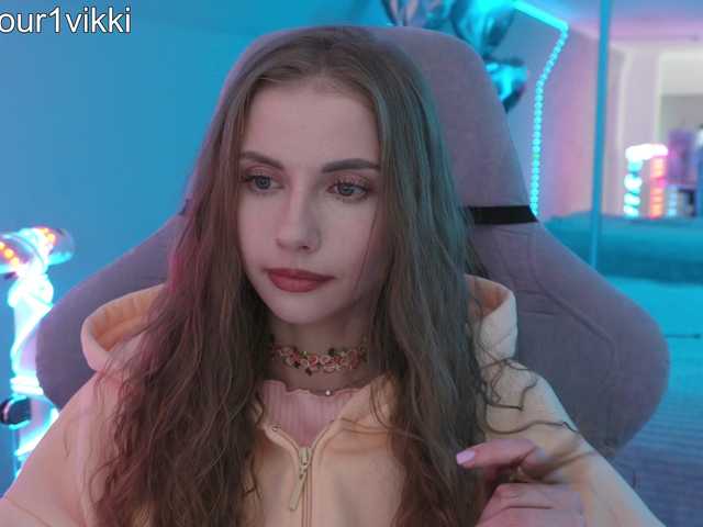 -VikkiL0vesCheese-
