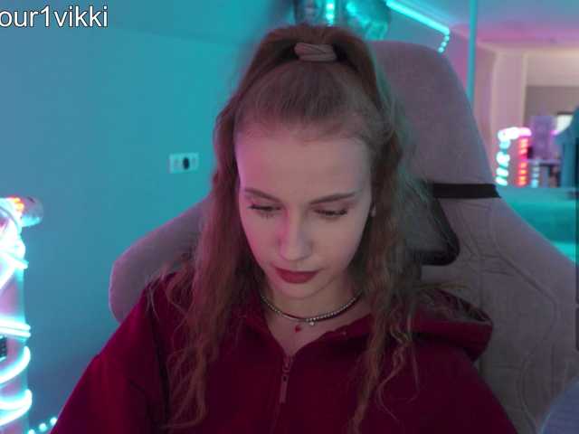 -VikkiL0vesCheese-