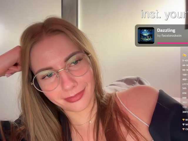 VikkiExtraCheese
