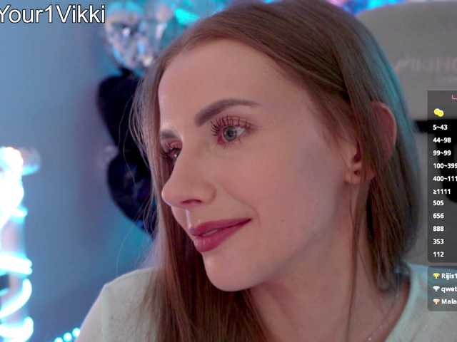 -VikkiL0vesCheese-