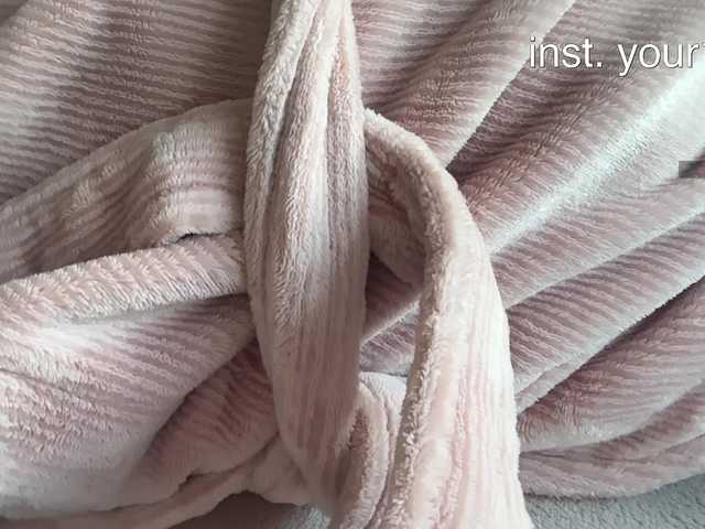 -VikkiL0vesCheese-