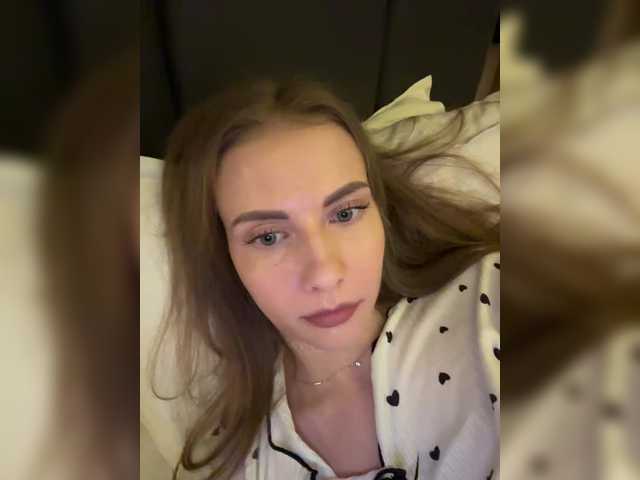 -VikkiL0vesCheese-