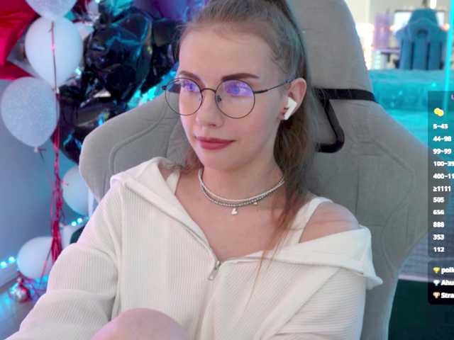 VikkiExtraCheese