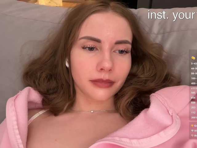 -VikkiL0vesCheese- live cam on BongaCams