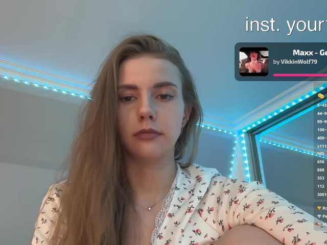 Live трансляция VikkiExtraCheese - slutnetki.online
