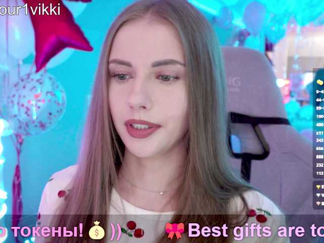 VikkiExtraCheese