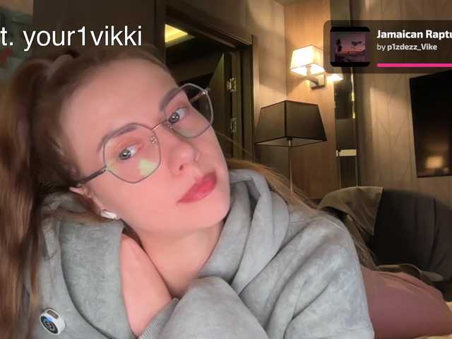 VikkiExtraCheese