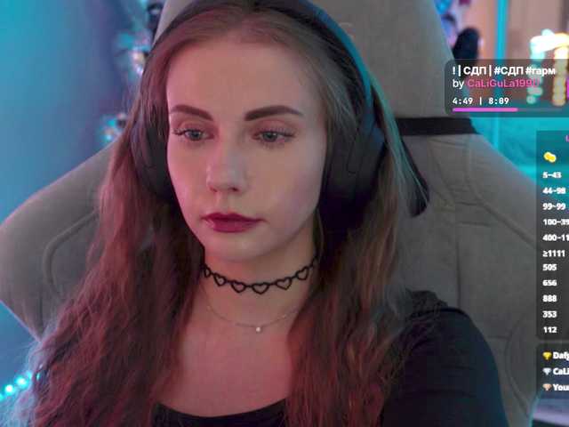 -VikkiL0vesCheese-