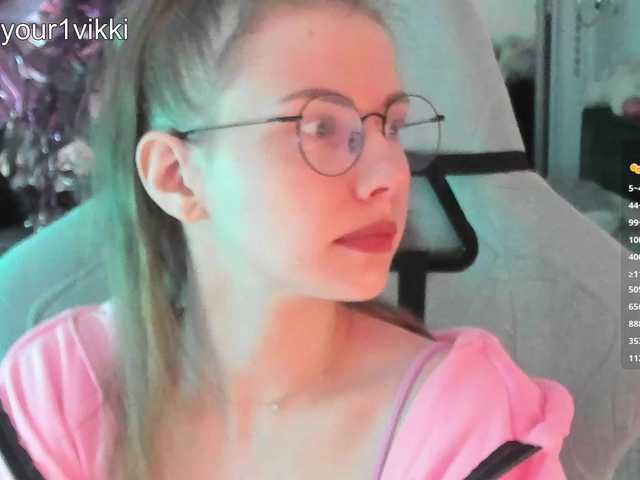 -VikkiL0vesCheese-
