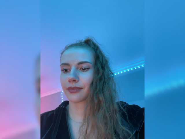 -VikkiL0vesCheese-