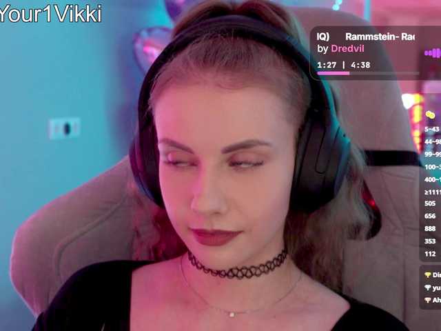VikkiExtraCheese