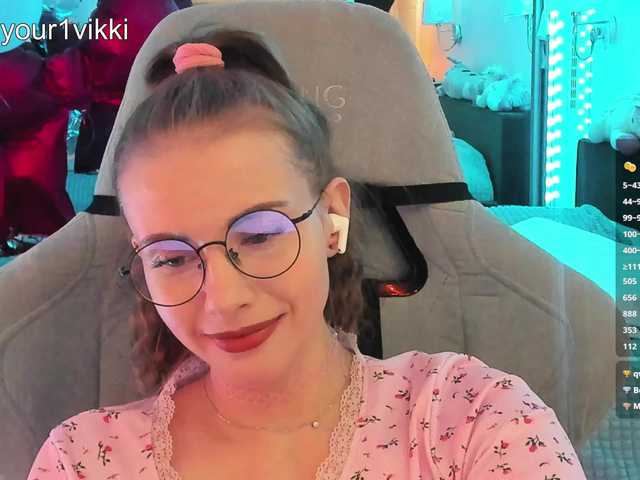 -VikkiL0vesCheese-