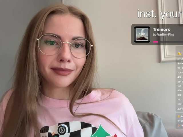VikkiExtraCheese