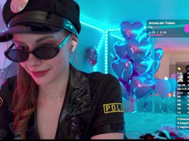VikkiExtraCheese