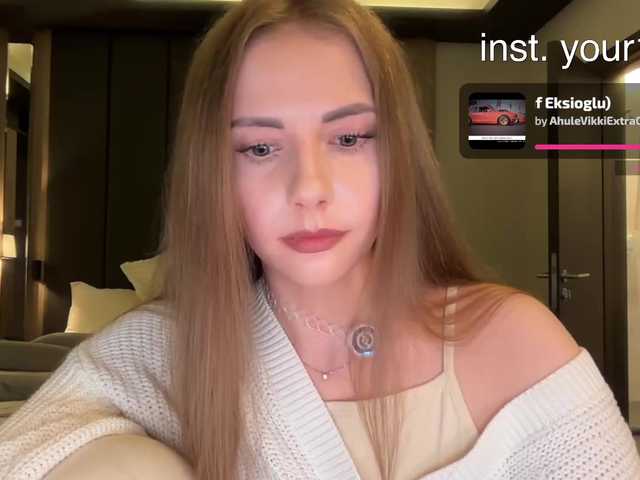 VikkiExtraCheese