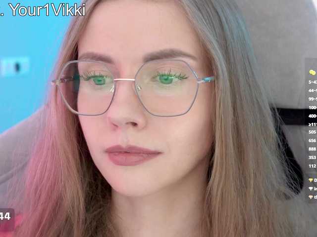 -VikkiL0vesCheese-