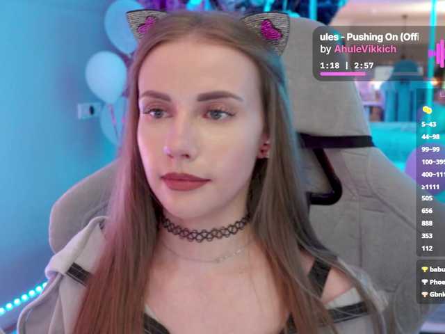 VikkiExtraCheese