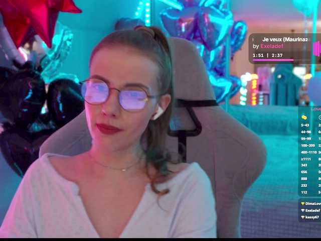 VikkiExtraCheese