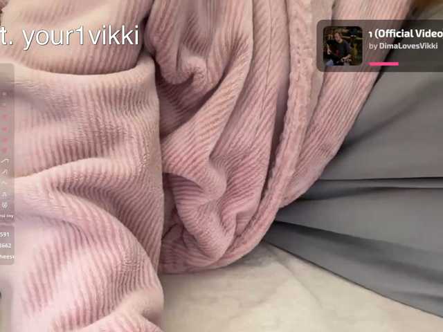 VikkiExtraCheese