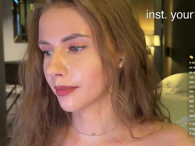 VikkiExtraCheese