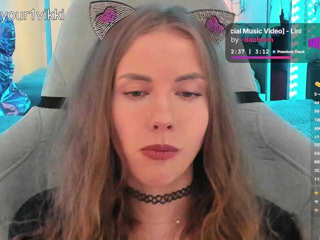 -VikkiL0vesCheese- live webcam show