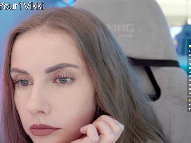 -VikkiL0vesCheese-