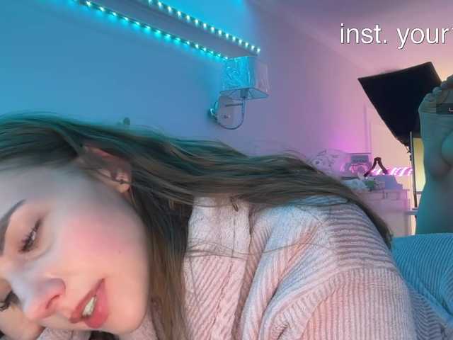 -VikkiL0vesCheese-