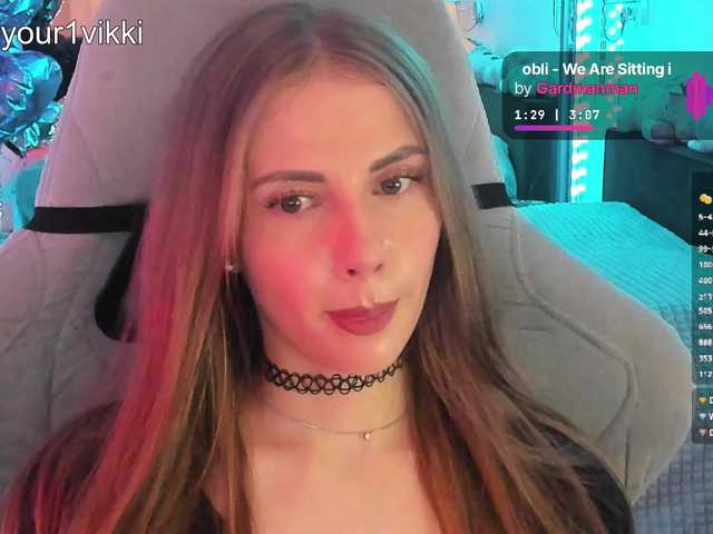 -VikkiL0vesCheese-