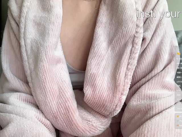 VikkiExtraCheese