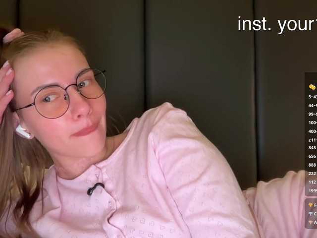 -VikkiL0vesCheese-